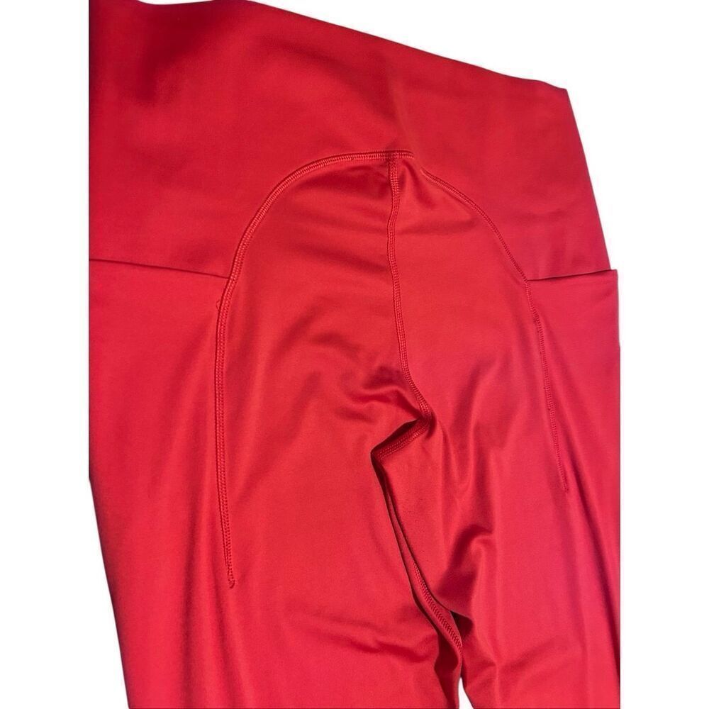 All in Motion Leggings Size XL Red Dual Pockets 7/8 Yoga Pants - Picture 5 of 8